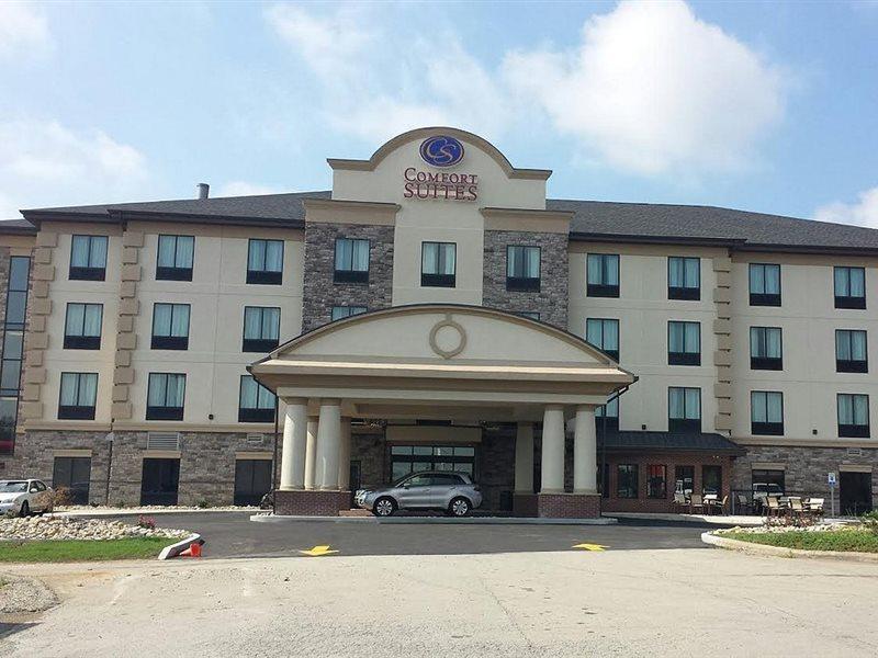 Comfort Suites Uniontown Extérieur photo