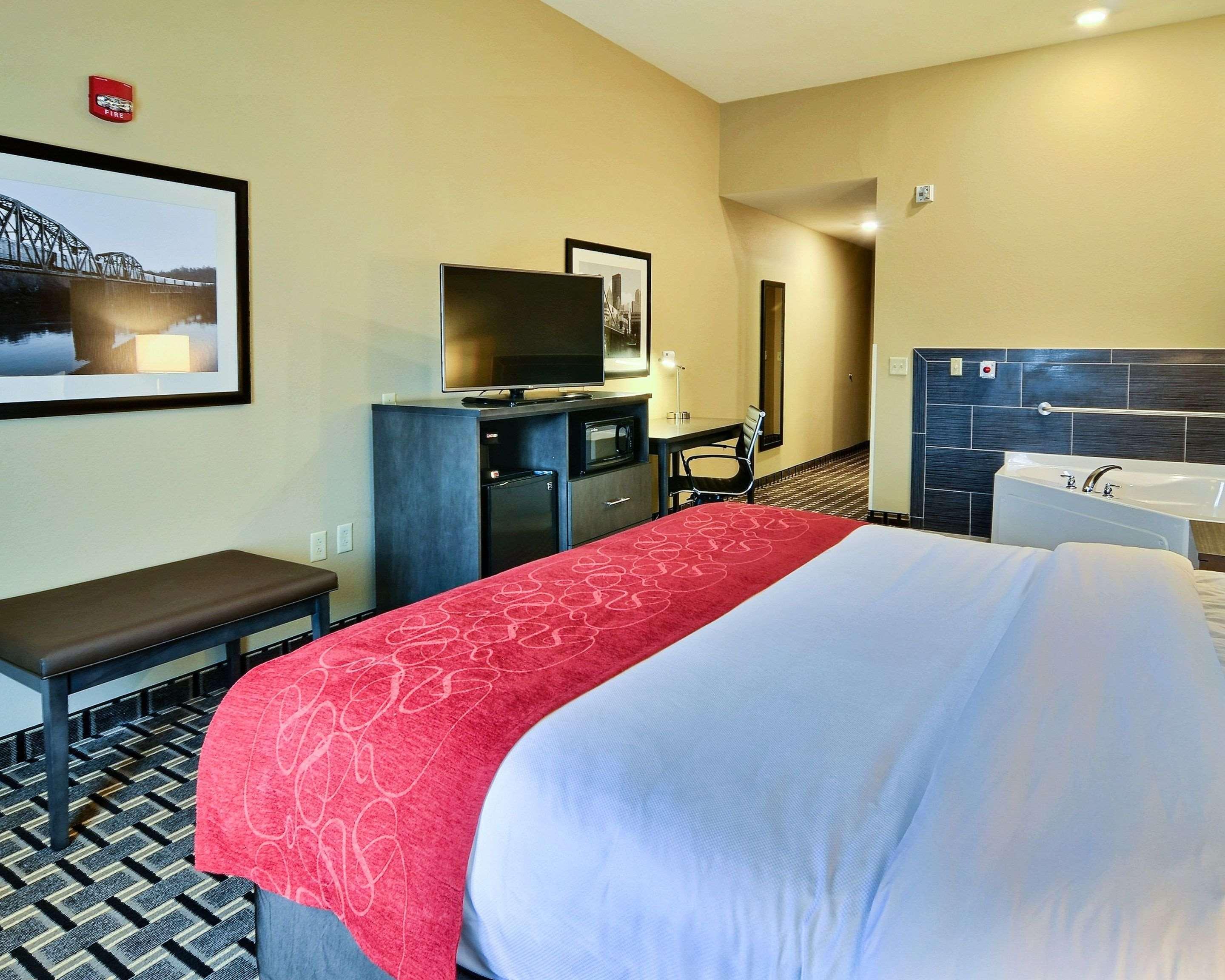 Comfort Suites Uniontown Extérieur photo