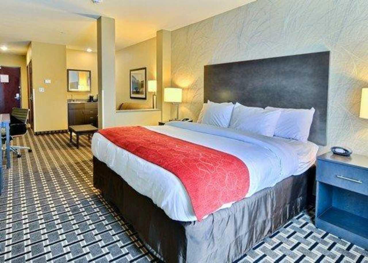 Comfort Suites Uniontown Extérieur photo