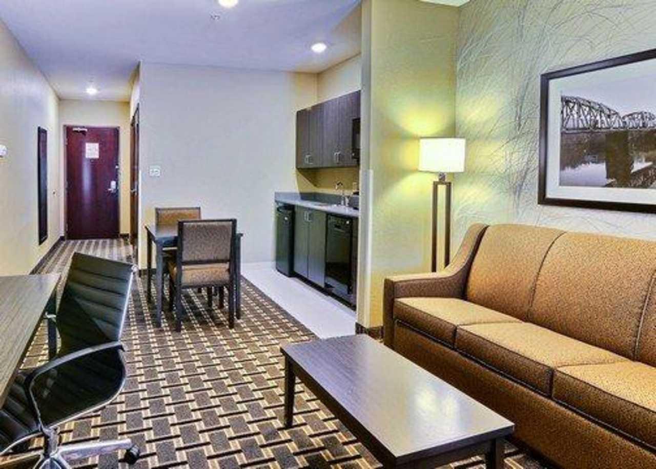 Comfort Suites Uniontown Extérieur photo