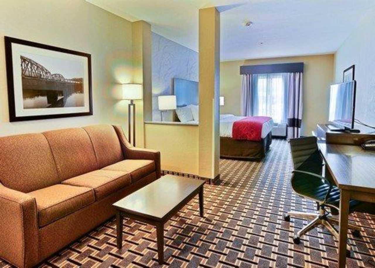 Comfort Suites Uniontown Extérieur photo