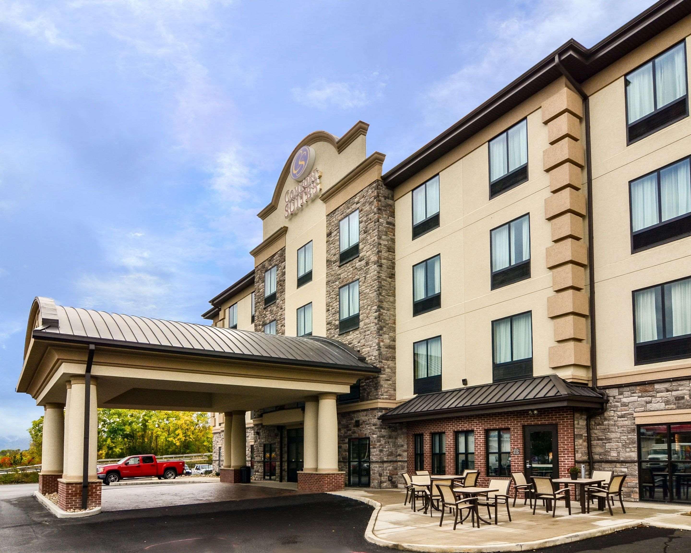 Comfort Suites Uniontown Extérieur photo