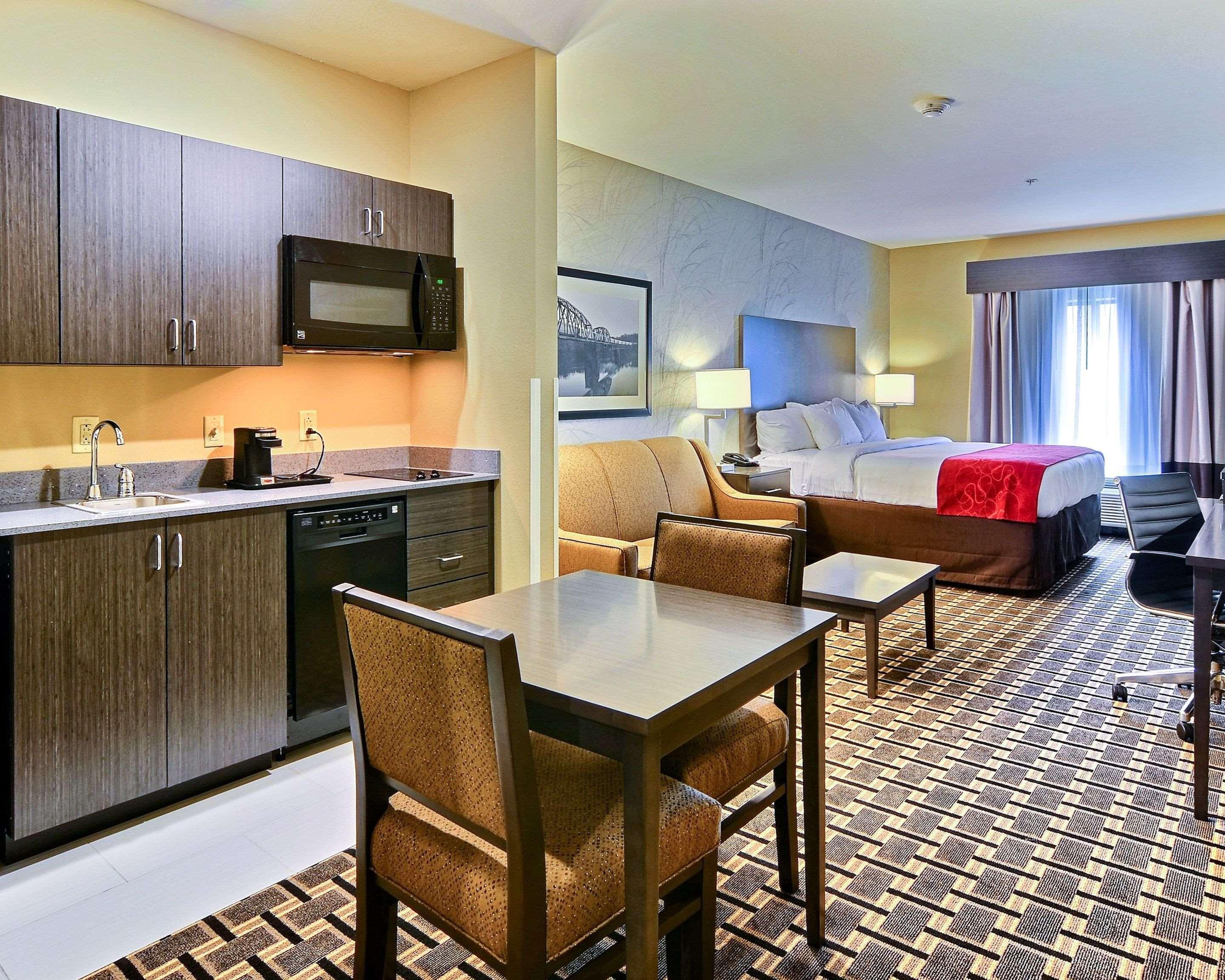 Comfort Suites Uniontown Extérieur photo